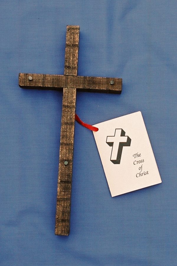Small Wooden Cross of Christ - HIS Business